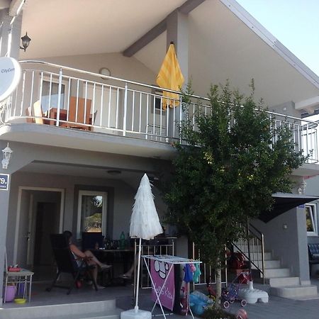 Haus Hanna Vodice Esterno foto