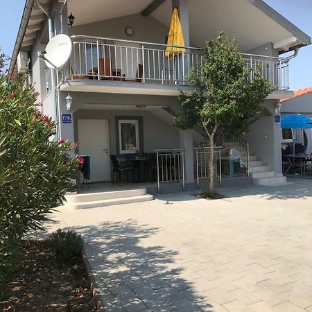 Haus Hanna Vodice Esterno foto