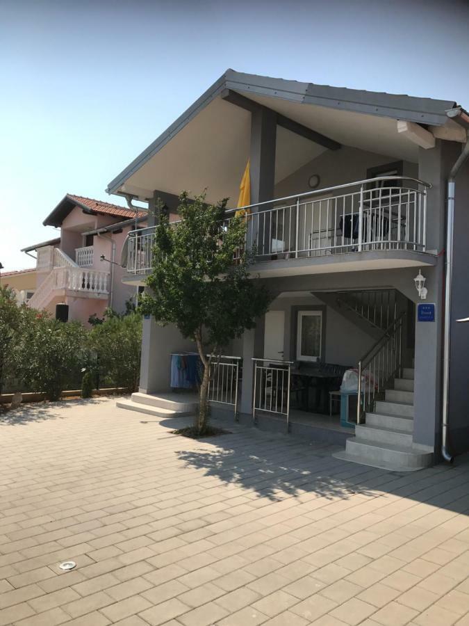 Haus Hanna Vodice Esterno foto